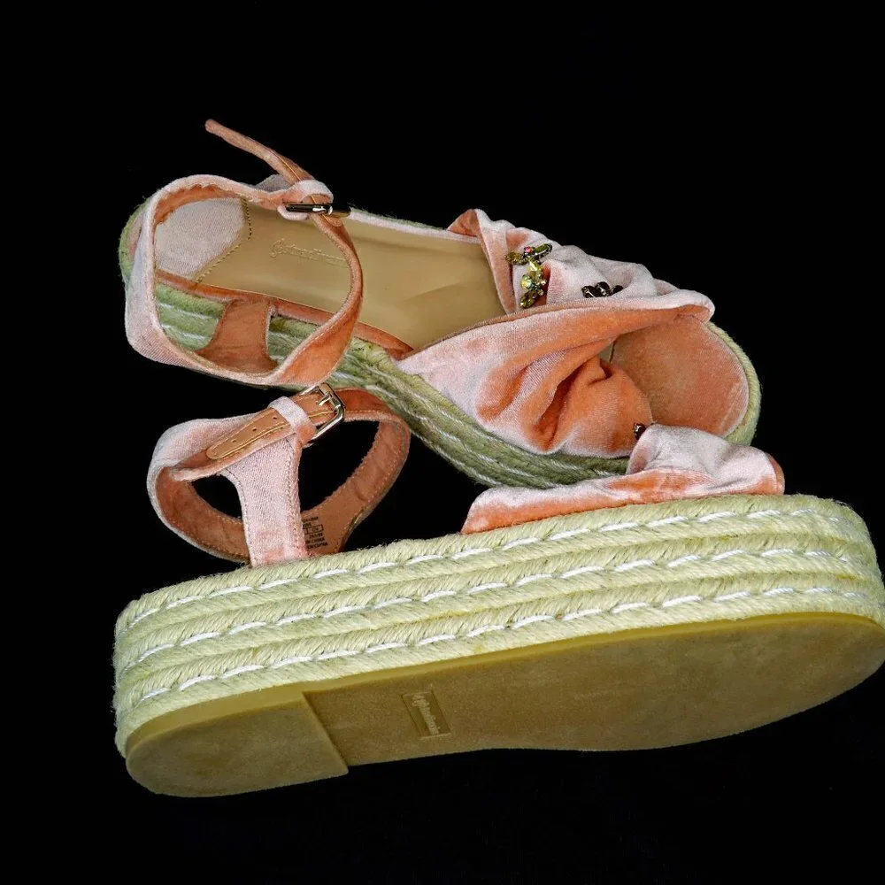 stradivarius flatforms jute
